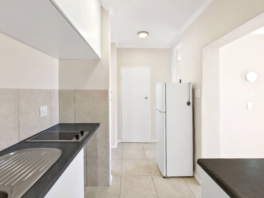 1 Bedroom Property for Sale in Gardens Western Cape